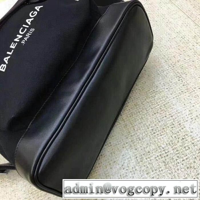Balenciagaバレンシアガバッグ新作レディース通勤通学バックパックコピー便利なアイテム
