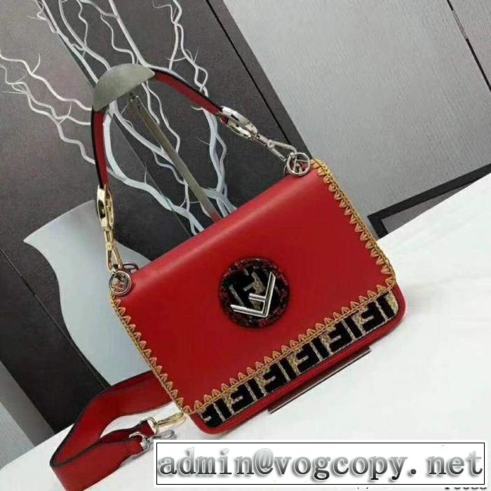  多色可選 2018夏の定番新品到来! 超人気美品 フェンディ FENDI バッグ レディース