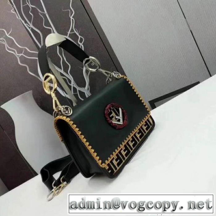 多色可選 2018夏の定番新品到来! 超人気美品 フェンディ FENDI バッグ レディース