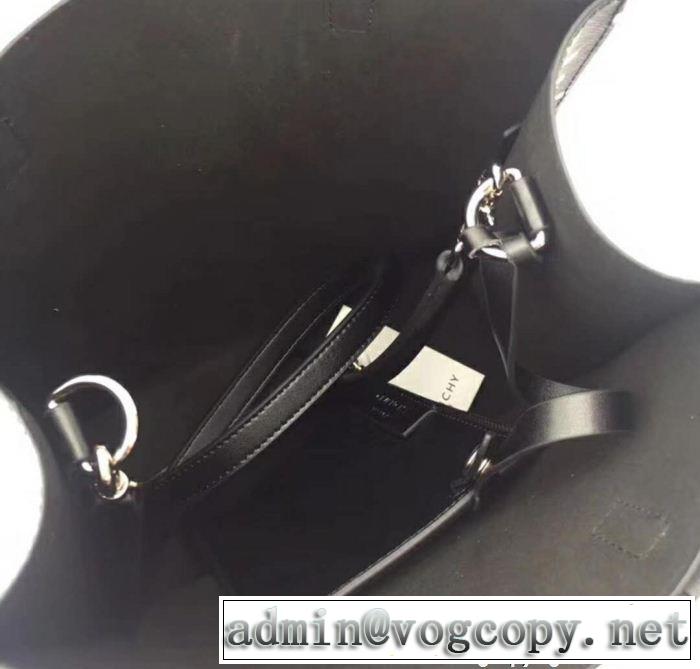 海外限定アイテム 2018最安値！ジバンシー GIVENCHY  バッグ レディース