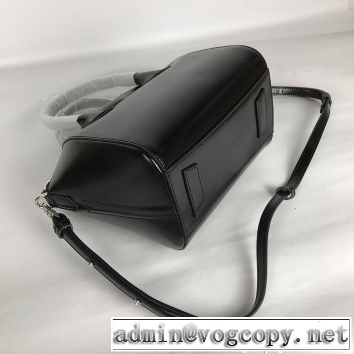 2018最安値！ジバンシー GIVENCHY バッグ レディース 美品*入手困難