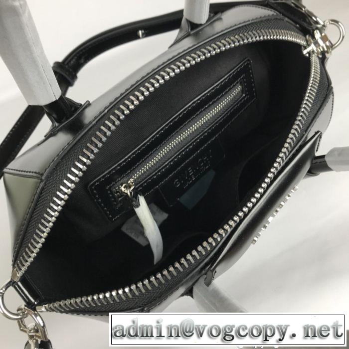 2018最安値！ジバンシー GIVENCHY バッグ レディース 美品*入手困難