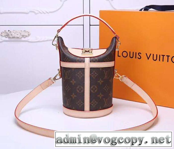  トートバッグ 個性的なモデル  LOUIS VUITTON ルイ ヴィトン 春夏超人気の最新作