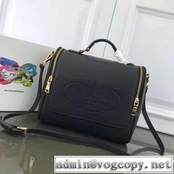 有名人同じアイテム 流行の注目ブランド PRADA プラダ ハンドバッグ 2色可選