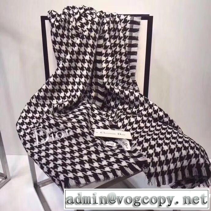 美品*入手困難 ディオール大人っぽい DIOR モデル大絶賛 ロングマフラー 2018年秋冬入荷