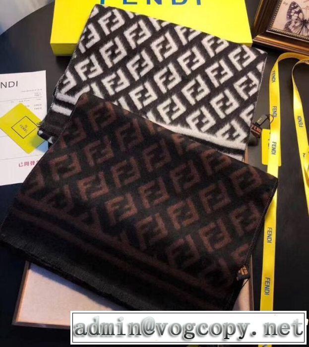  フェンディ2018秋冬の定番新品到来! FENDI 2色可選 ロングマフラー 冬季限定販売