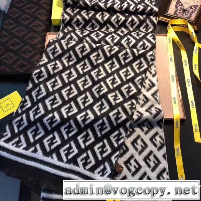 フェンディ2018秋冬の定番新品到来! FENDI 2色可選 ロングマフラー 冬季限定販売