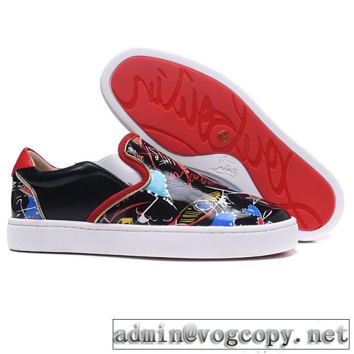希少性の高いルブタン偽物Christian Louboutin超人気新品スリッポンカジュアルブラックスニーカーレザー採用