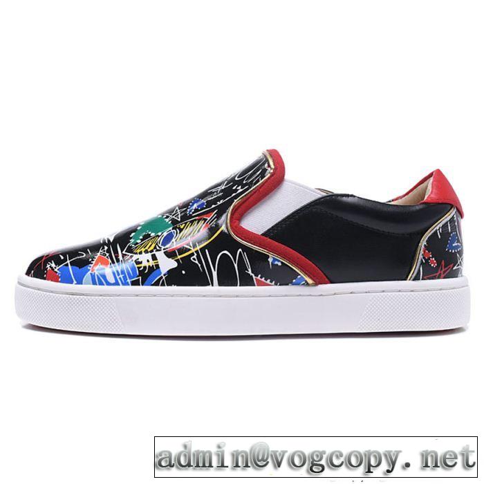 希少性の高いルブタン偽物Christian Louboutin超人気新品スリッポンカジュアルブラックスニーカーレザー採用