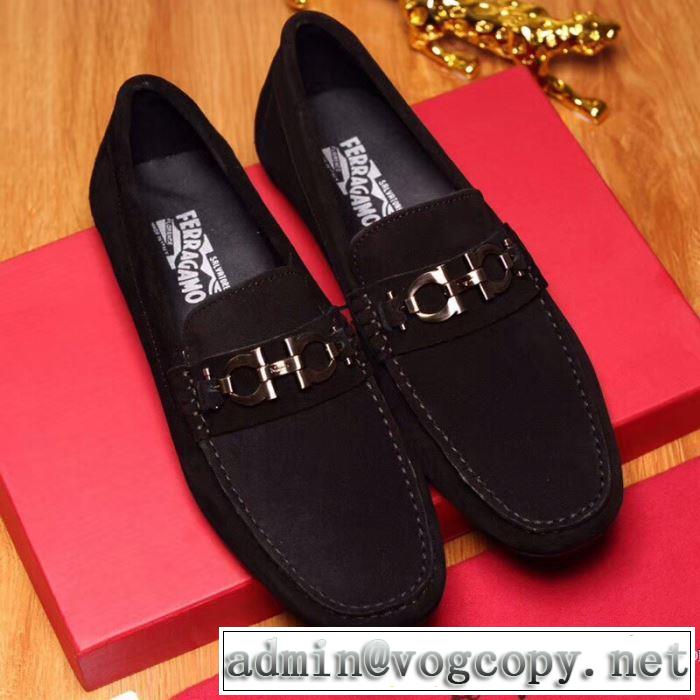 2018新品入荷フェラガモ FERRAGAMO 2色可選 フラットシューズ美品*入手困難