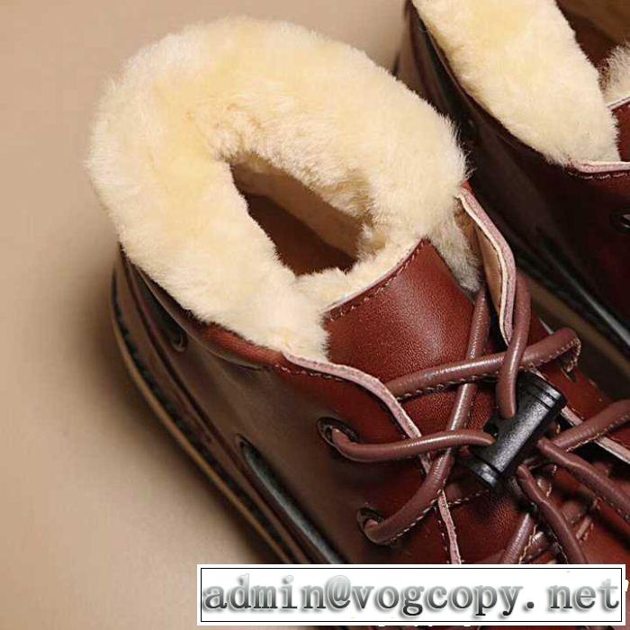 新作アイテムから探す UGG インナーボアモカシンシューズ  2色可選 クリスマスおすすめアイテム