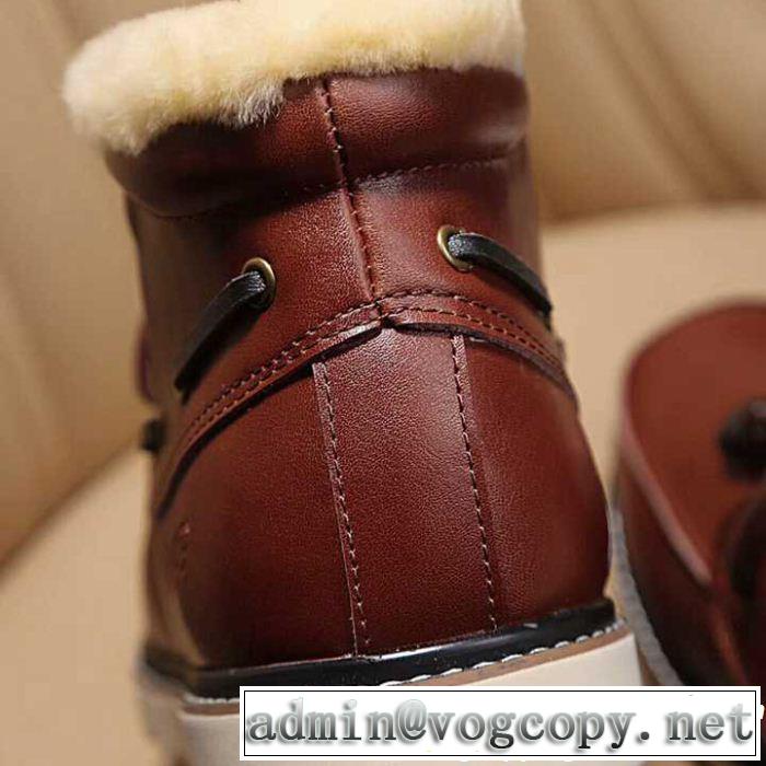 新作アイテムから探す UGG インナーボアモカシンシューズ  2色可選 クリスマスおすすめアイテム