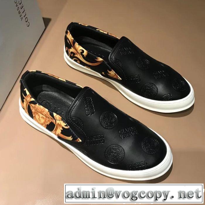 定番品質保証 2色可選 スリップオン大人っぽい ヴェルサーチ VERSACE ユニークな