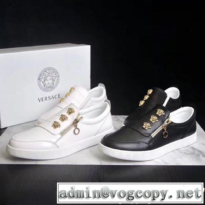 人気デザインで欲しいスリップオン ヴェルサーチ VERSACE 2色可選 欧米韓流