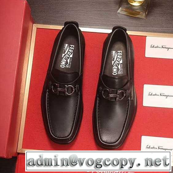 革靴優しい履き心地FERRAGAMO 2018新品入荷サルヴァトーレフェラガモ着脱の簡単なスリップオンタイプ