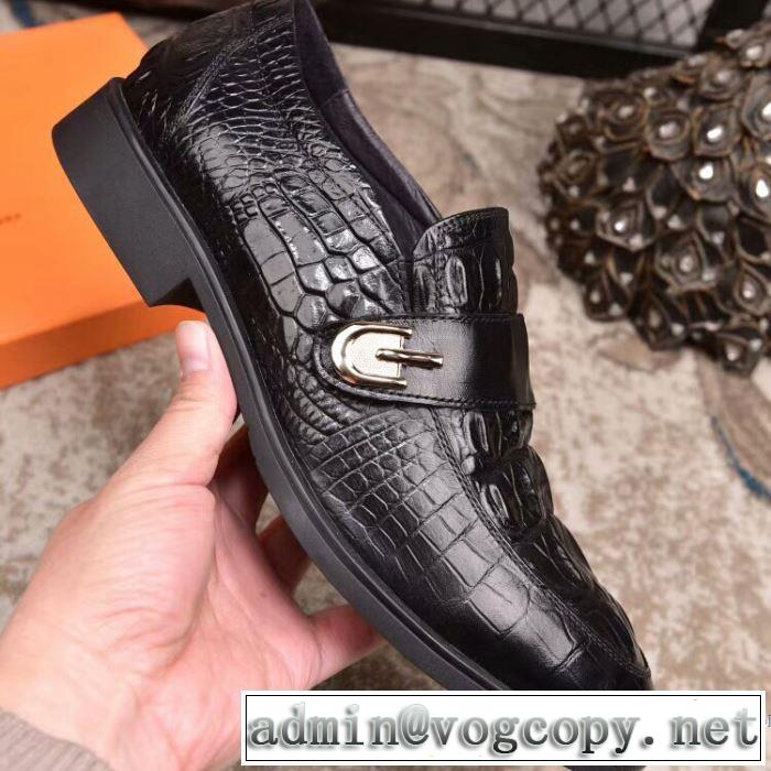 2018人気の主流アイテム 2色可選  オシャレを満喫できる  プラダ PRADA ビジネスシューズ
