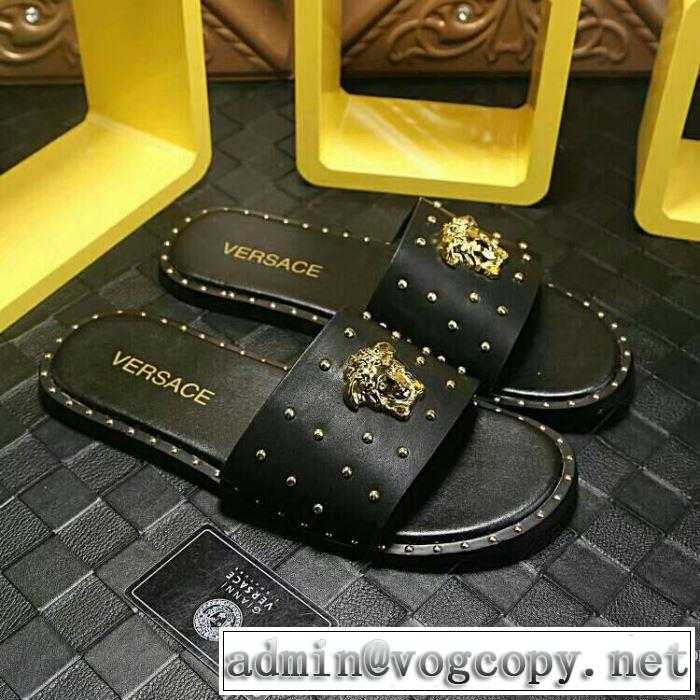 I2018夏の定番新品到来! ヴェルサーチ VERSACE サンダル 主役級のアイテム