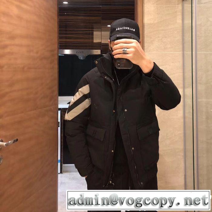 高い人気アイテム 入手困難 セレブも愛用商品 アルマーニ ARMANI ダウンジャケット