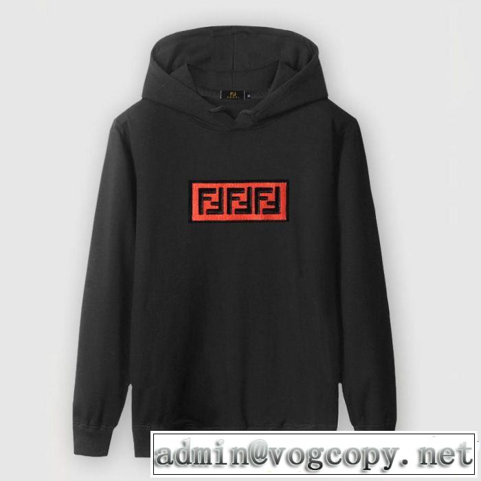 2018年秋冬入荷  フェンディ FENDI  人目を引く存在感　多色可選  パーカー