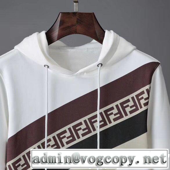 秋の定番 2色可選 大人気 セール最新作 定番から限定までフェンディ FENDI