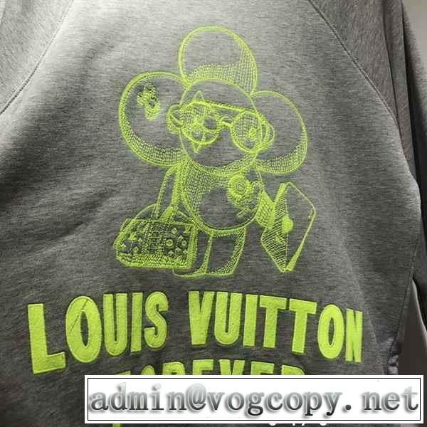 限定☆セールLouis Vuittonルイヴィトンスーパーコピープルオーバーパーカーロゴプリント