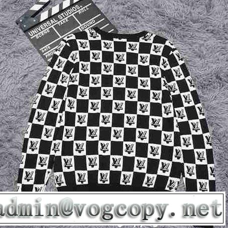 秋冬におすすめのLouis Vuittonルイヴィトンセーターメンズコピーブラック、レッド2018最新入荷