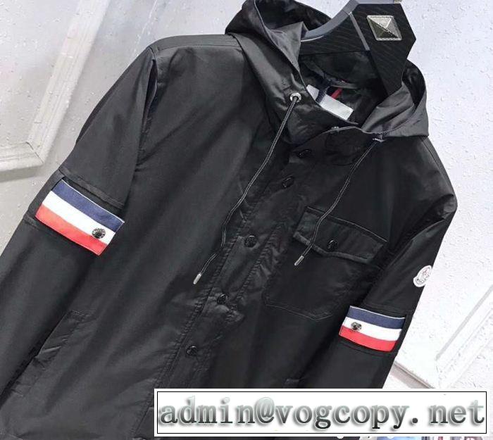 今季注目であるMONCLERコピーモンクレールジャケットメンズフード付きブラックのブルゾンコート