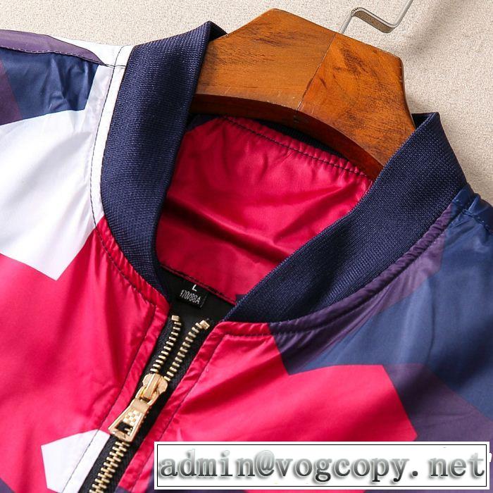 今季流行りMONCLERコピーモンクレールジャケットメンズ大人気のカラフルブルゾンコート品質保証定番