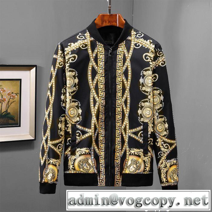 2018【SALE！】 ヴェルサーチ VERSACE 最近人気一番！ ブルゾン 人気急上昇中