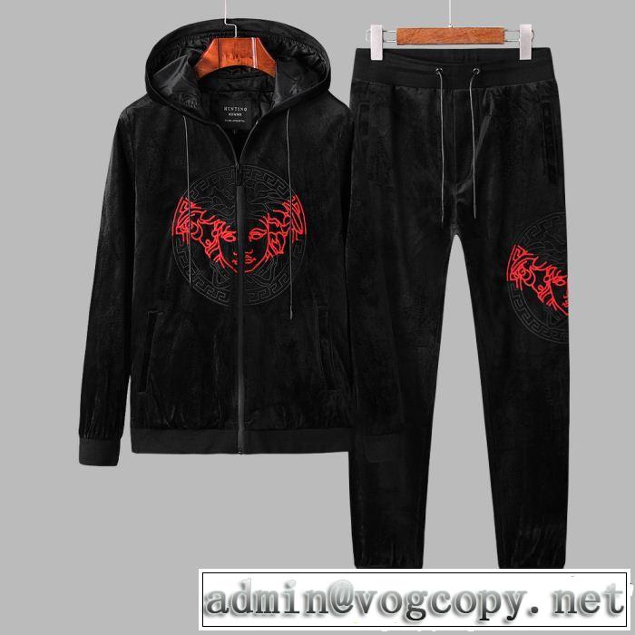 稀少*入手困難 ヴェルサーチ 2018年秋冬入荷VERSACE 上下セットファッショニスタ愛用