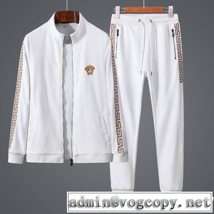 VERSACE ヴェルサーチ 上下セット 2色可選 ファッショニスタ愛用 海外先行発売！ 超定番人気