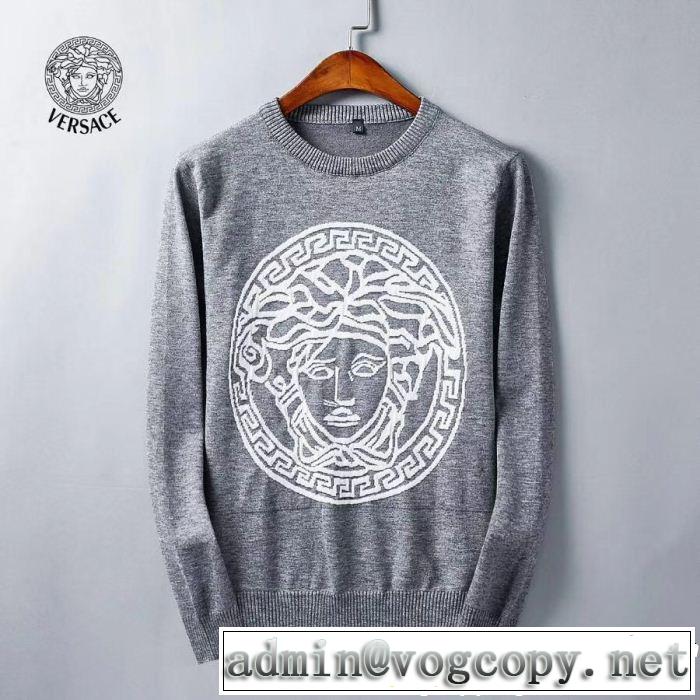 プルオーバー 2色可選 2019年人気の最新作 オシャレデザインが人気 ヴェルサーチ VERSACE