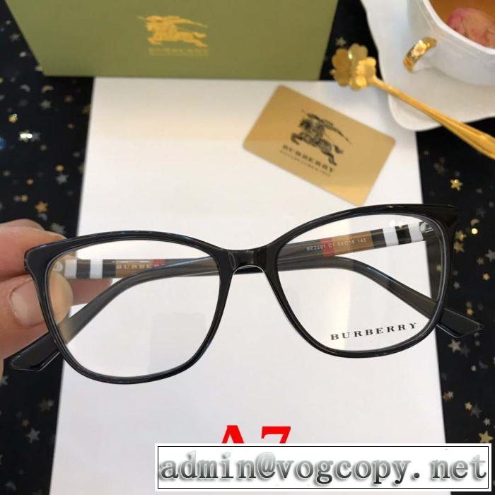 バーバリー BURBERRY  《2019年》今、注目のストリート  おしゃれデザインも大人気  多色可選