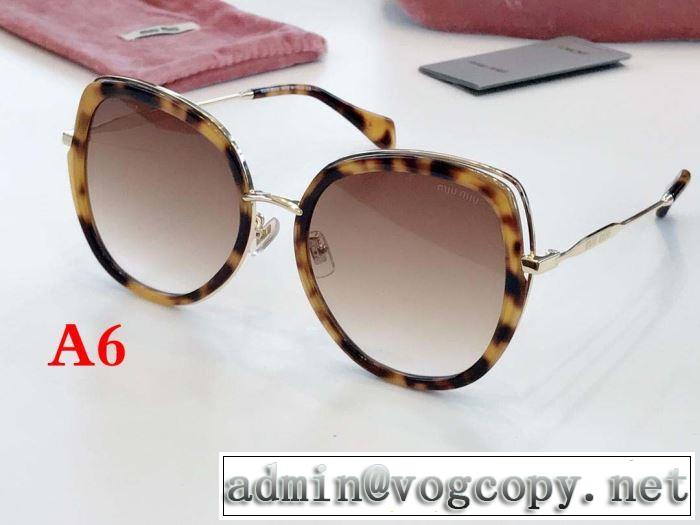トップスをインするスタイル  ミュウミュウ MIUMIU  2019年の春夏に着たい  サングラス  多色可選