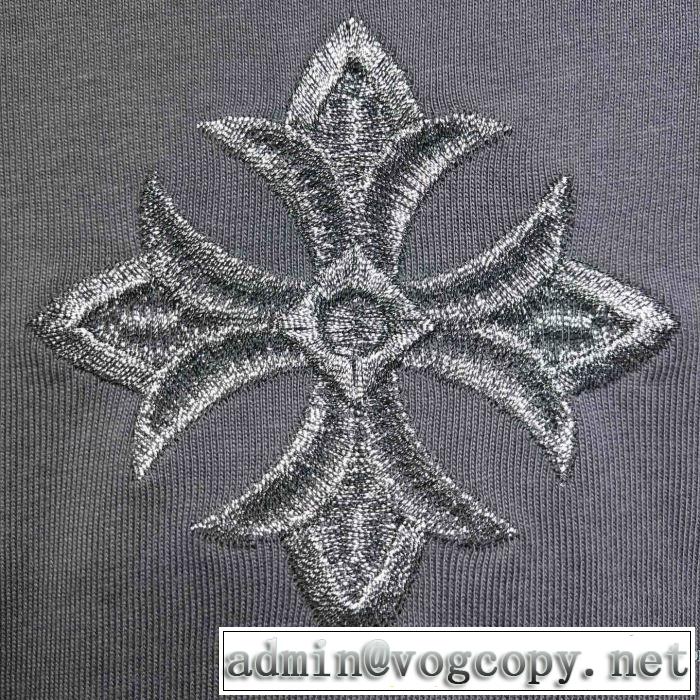 【2019年】夏のファッション オススメしたい最新注目ファション クロムハーツ CHROME HEARTS 半袖Tシャツ