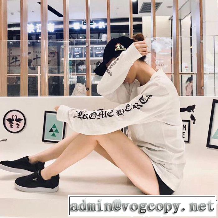 2色可選 CHROME HEARTSクロムハーツ大人っぽい雰囲気 長袖Tシャツオシャレに見せられます