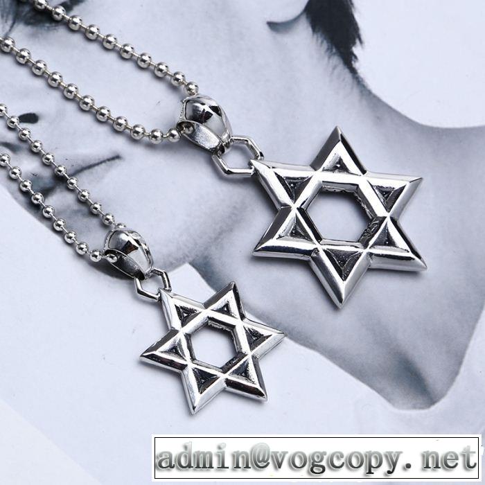 ペンダントトップ 爽やかな色合い クロムハーツ CHROME HEARTS  る春夏おすすめの人気商品 2色可選 大人の余裕が漂う