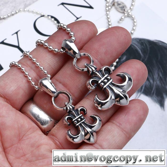今旬のシルエットバランス クロムハーツ CHROME HEARTS ペンダントトップ  2色可選 ちょっと大人の印象