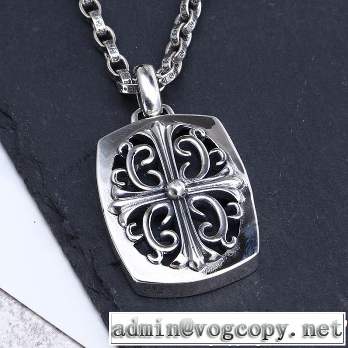 甘過ぎず大人な印象に クロムハーツぐっと鮮度がアップ CHROME HEARTS ペンダントトップ 2019年春夏のトレンドアイテム