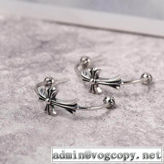 ピアス ブラッシュアップして華やかに クロムハーツ品のよさを感じさ CHROME HEARTS きちんと感が抜群
