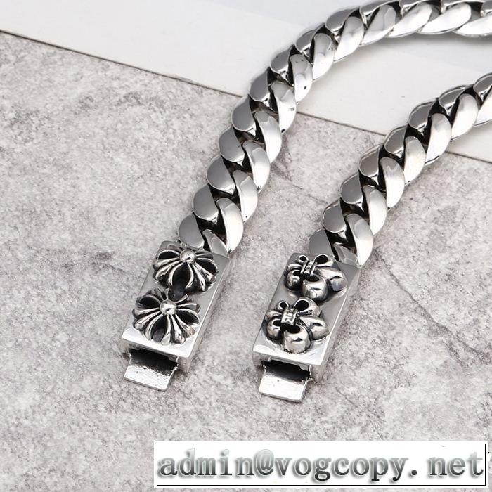 夏らしい品格が漂う ブレスレット クロムハーツリラックススタイルが実現  CHROME HEARTS