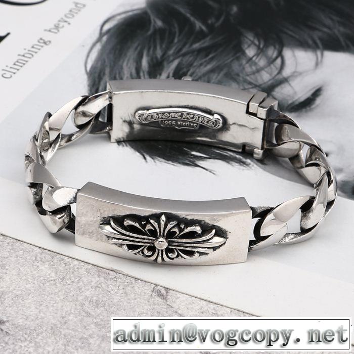  派手すぎず クロムハーツ  CHROME HEARTS 今年の夏は着こなしブレスレット 特に注目したい 