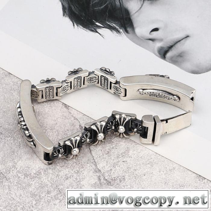 クロムハーツ 今旬のシルエットバランス CHROME HEARTS ちょっと大人の印象 ブレスレット