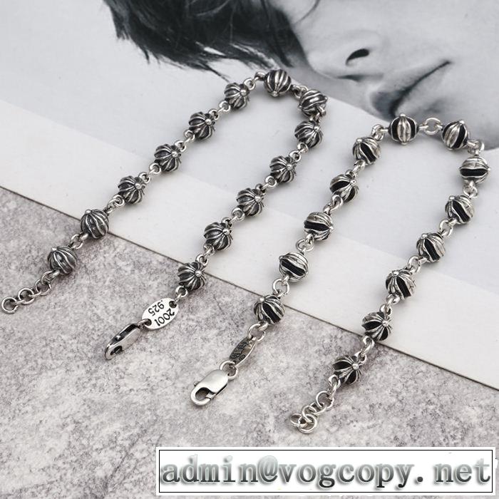 風通しの良いフレア ブレスレット オシャレな印象に クロムハーツ CHROME HEARTS 夏の大人カジュアルスタイル