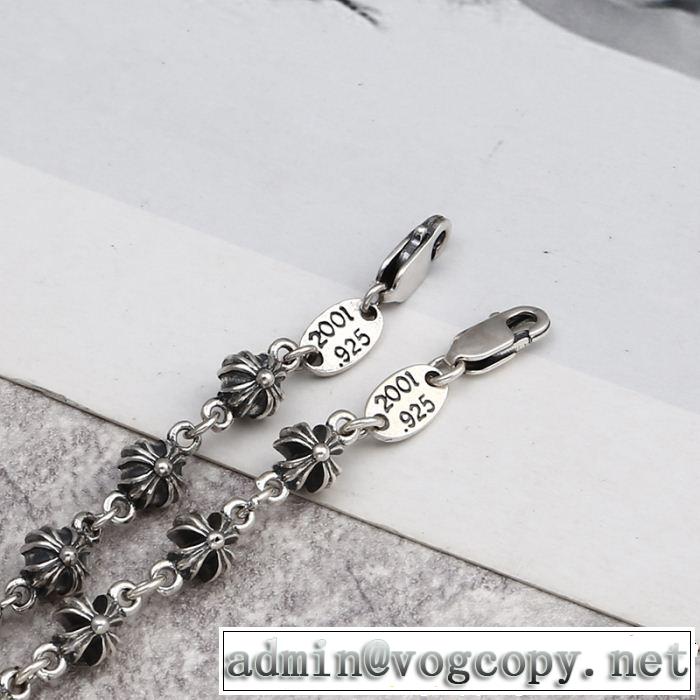 風通しの良いフレア ブレスレット オシャレな印象に クロムハーツ CHROME HEARTS 夏の大人カジュアルスタイル