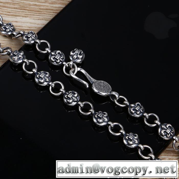 甘過ぎず大人な印象に ネックレス クロムハーツぐっと鮮度がアップ CHROME HEARTS