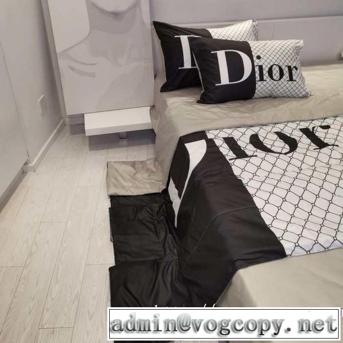 DIOR 軽やかにおしゃれにコーデを楽しむ 寝具4点セット 2019トレンド秋冬おすすめ安いディオール