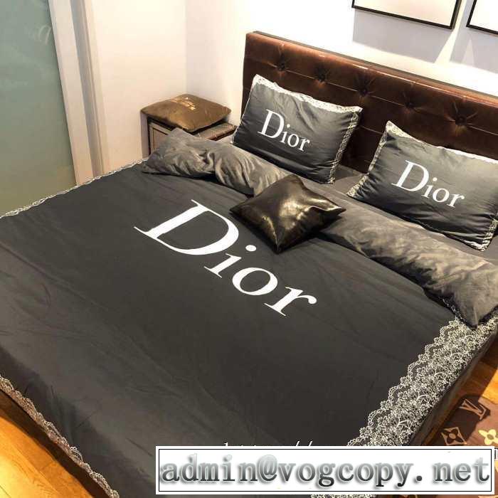 シンプルに着こなしたい ディオール DIOR  寝具4点セッ2019秋に注目したい 見た目に温かみがある