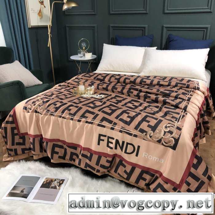 おすすめする注目トレンド フェンディ【2019秋冬】今きてる最先端ブランド FENDI 寝具4点セット