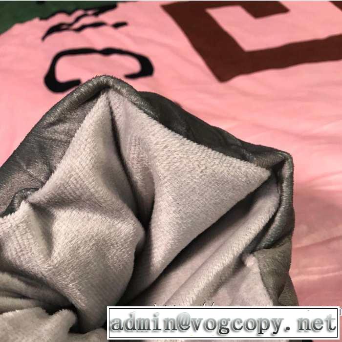 寝具4点セット今シーズン注目のアイテム ジバンシー GIVENCHY 2019トレンド秋冬おすすめ安い